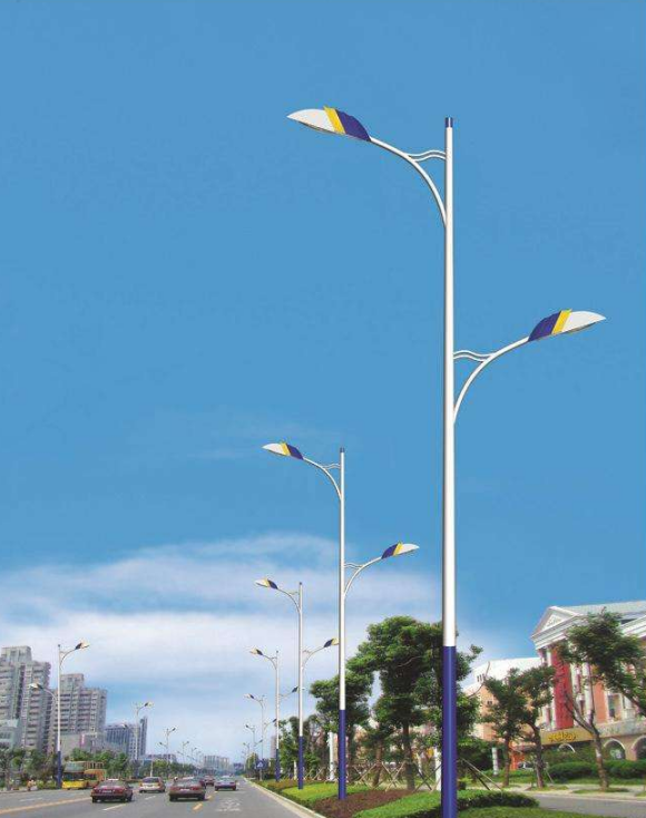 双灯头市电路灯